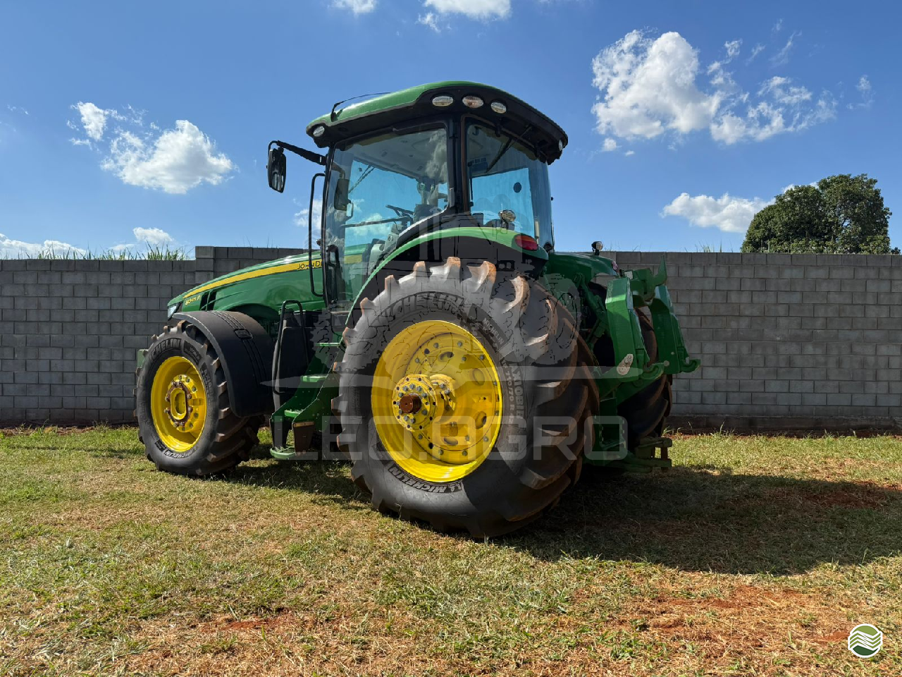 TRATOR JOHN DEERE JOHN DEERE 8345R Tração 4x4 Léo.Agro CAMBE PARANÁ PR